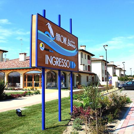 Airone Bianco Residence Village Лидо-делле-Национи Экстерьер фото