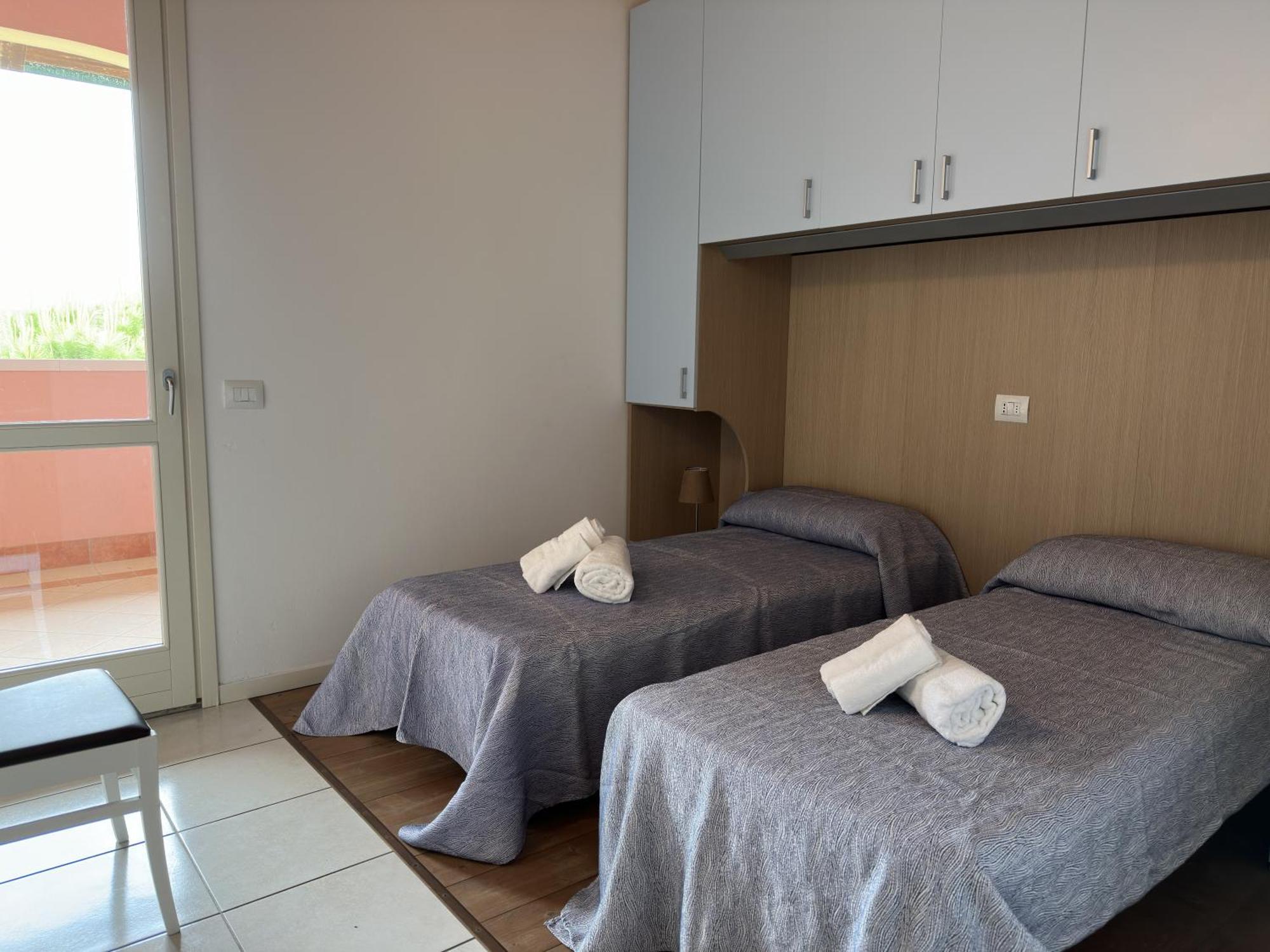 Airone Bianco Residence Village Лидо-делле-Национи Экстерьер фото