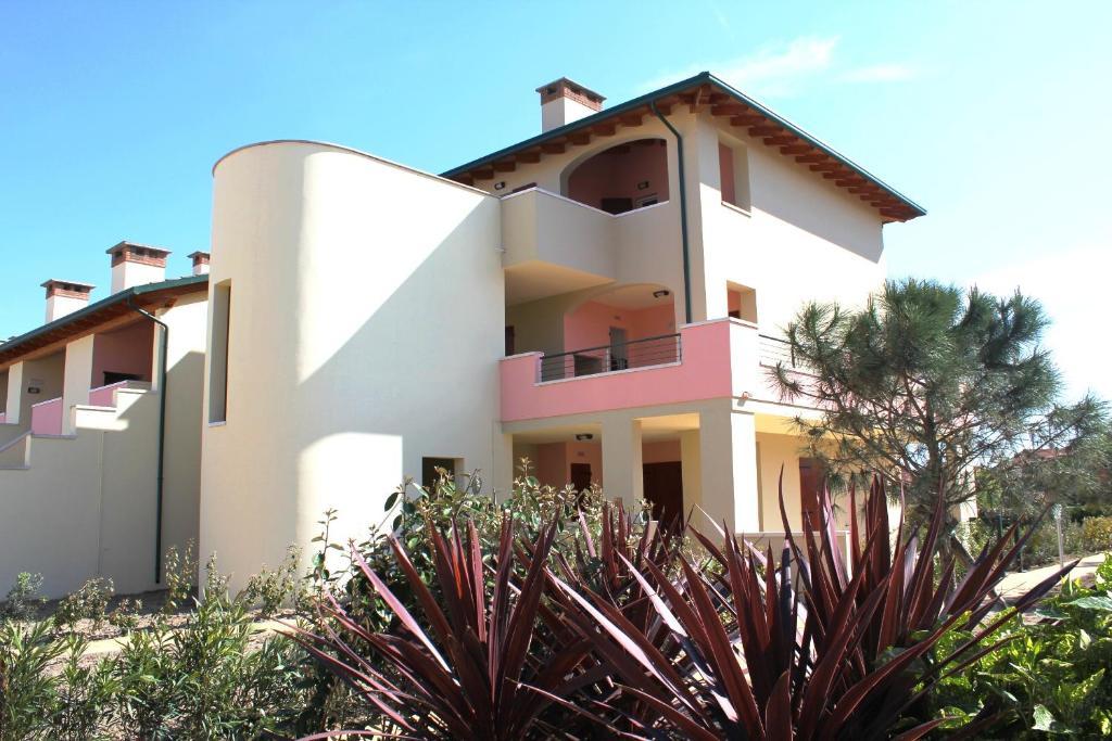 Airone Bianco Residence Village Лидо-делле-Национи Номер фото